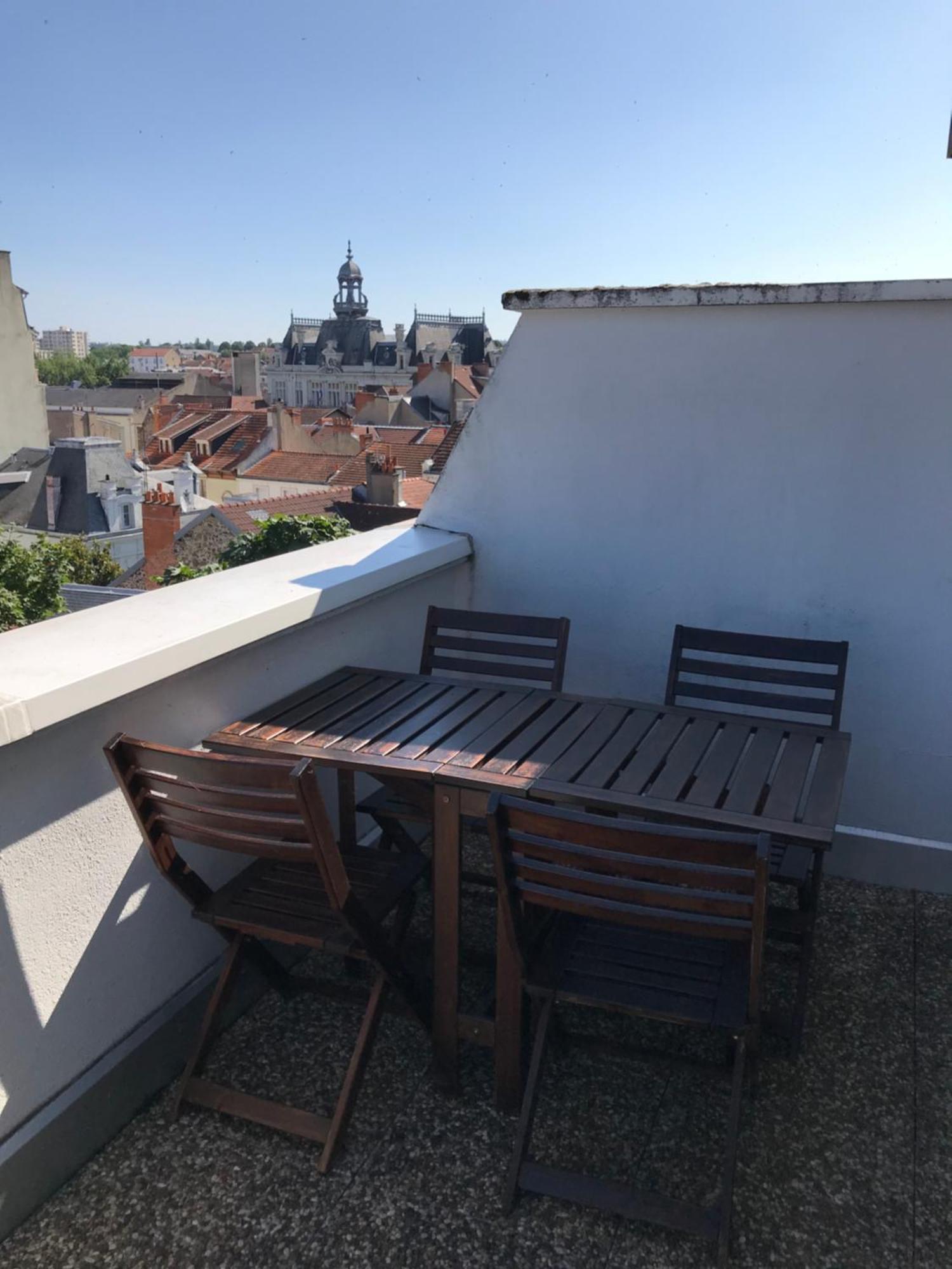 Appartement Avec Vue Panoramique Виши Екстериор снимка