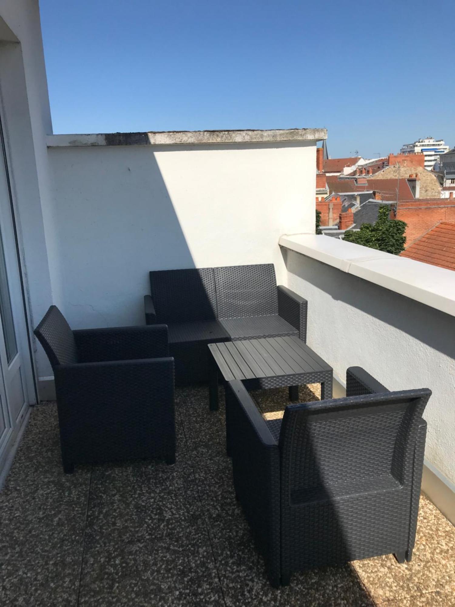 Appartement Avec Vue Panoramique Виши Екстериор снимка